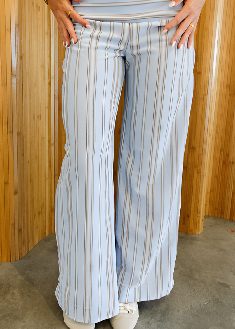 LondMode | Striped Two-Piece Set